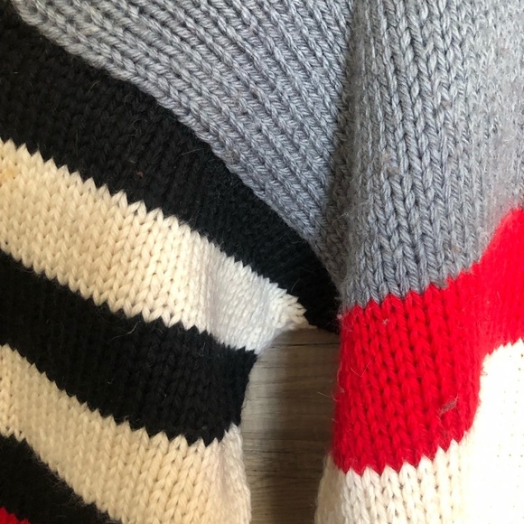 Vintage Hand Knit Chunky Knit Cozy Wool Sweater Large - Picture 2 of 7